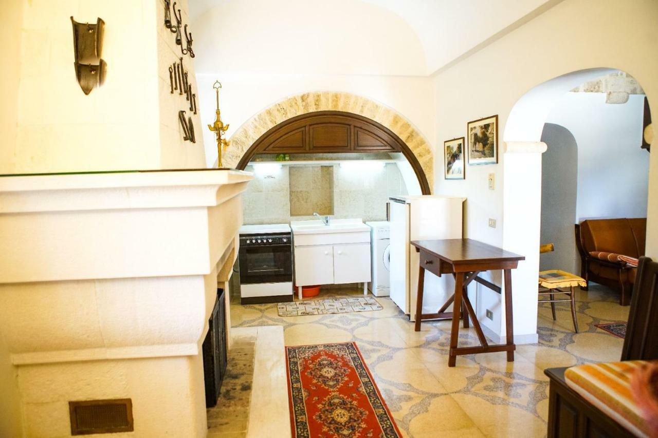 Masseria Guadiano Vecchio سانتا لوسيا المظهر الخارجي الصورة
